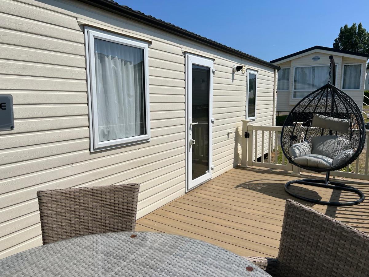 Turlin Valley Poole Exterior photo